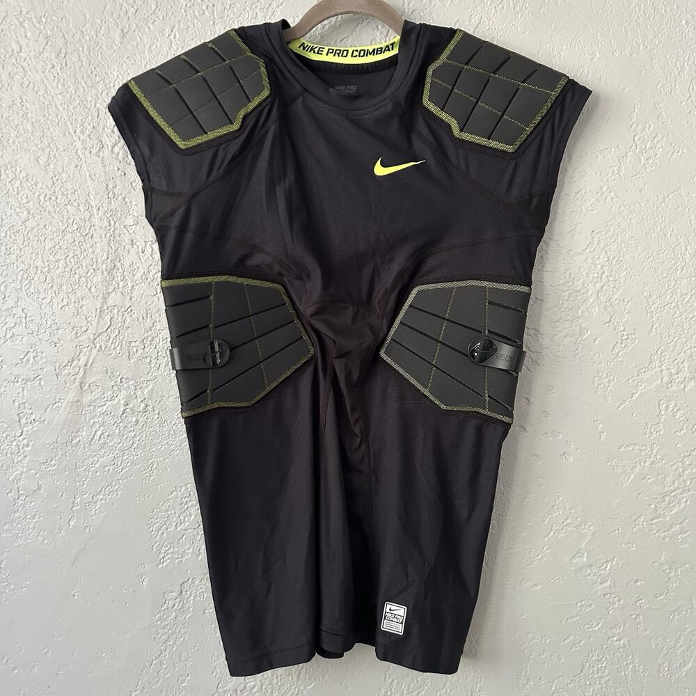 Nike Pro Combat Hyperstrong Football Compression Shirt Mens XL Padded NWT